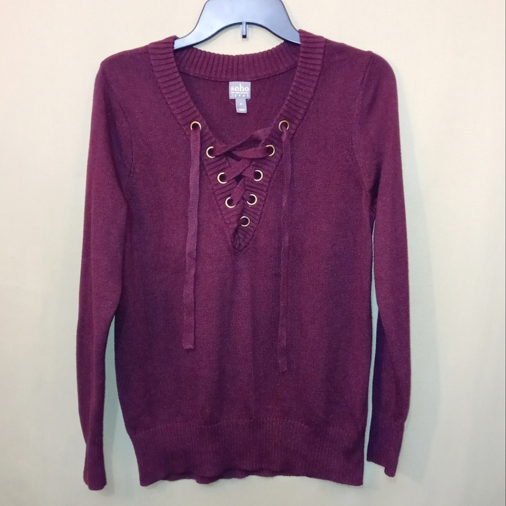 NY & Co Sweater. Medium. EUC